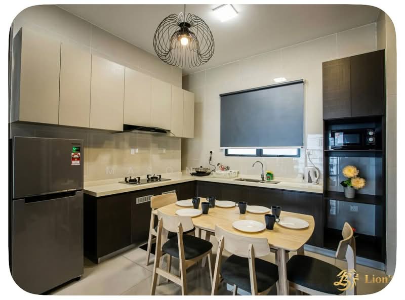 Kondominium untuk Dijual di Bay Point @ Country Garden Danga Bay - Mason Chan - Kitchen - PropertyGuru.com.my