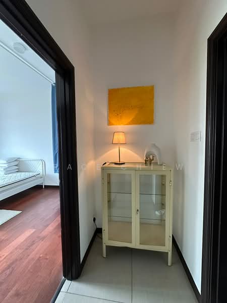 Apartment for Rent at Molek Pine 1 - Grace Chiew - Corridor - PropertyGuru.com.my