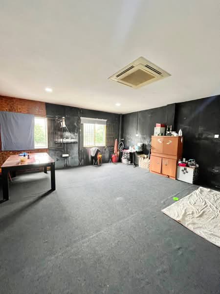 Kedai / Pejabat untuk Dijual di KL City Centre (Kuala Lumpur) - Mohammad Omar - PropertyGuru.com.my