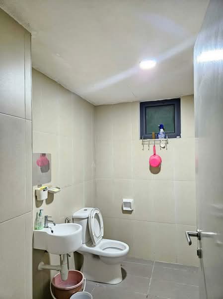 Kondominium untuk Dijual di The Promenade - Leesa Cheah - Bathroom - PropertyGuru.com.my
