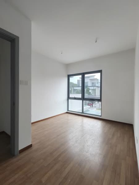 Bungalow House untuk Dijual di Taman Molek (Johor Bahru) - Louis Ng - PropertyGuru.com.my