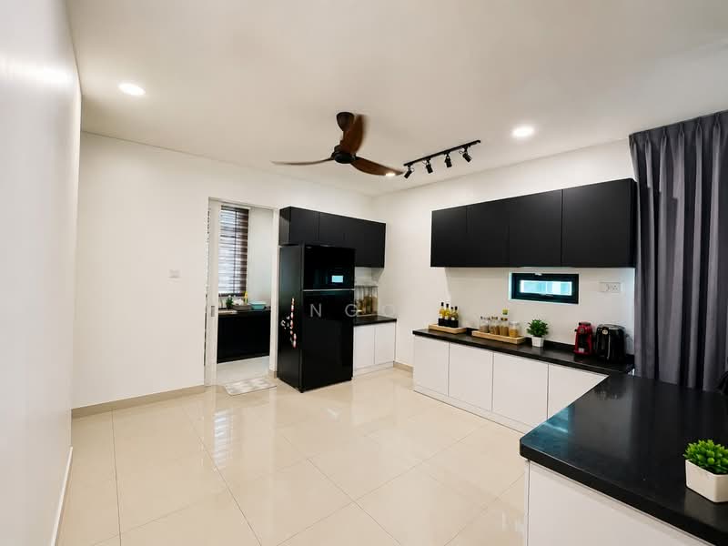 2-storey Terraced House for Sale in Taman Desa Botani (Batu Pahat) - NGO - Kitchen - PropertyGuru.com.my