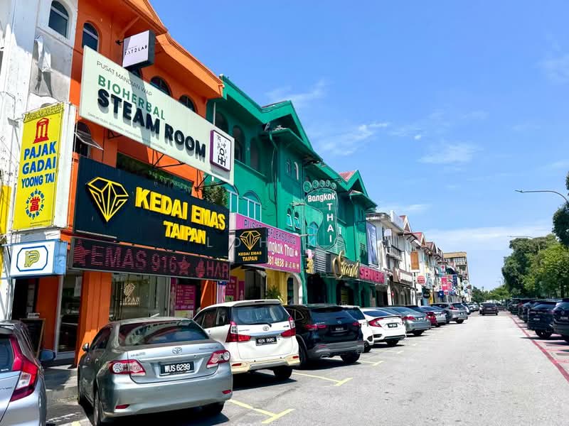 Shop / Office for Rent in Taipan Business Centre (Subang Jaya) - Loh KC - Exterior - PropertyGuru.com.my