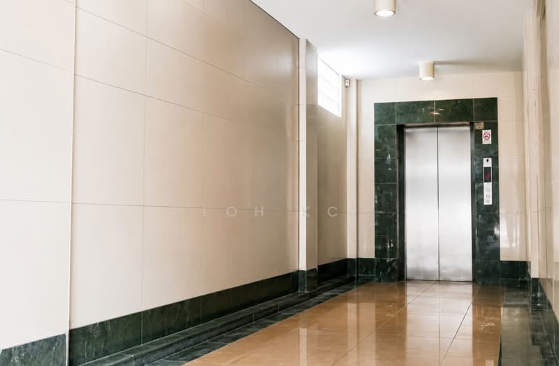 Shop / Office for Rent in Taipan Business Centre (Subang Jaya) - Loh KC - Corridor - PropertyGuru.com.my