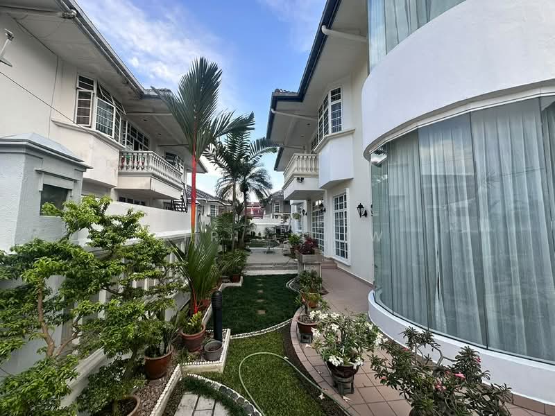 Semi-Detached House for Sale in Taman Suria (Johor Bahru) - Chris Liew - Exterior - PropertyGuru.com.my