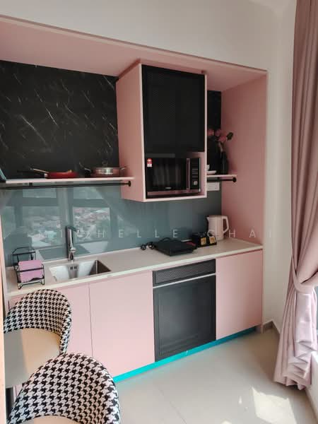 Servis Apartment untuk Disewa di Mossaz @ Empire City - Michelle Chai - Kitchen - PropertyGuru.com.my
