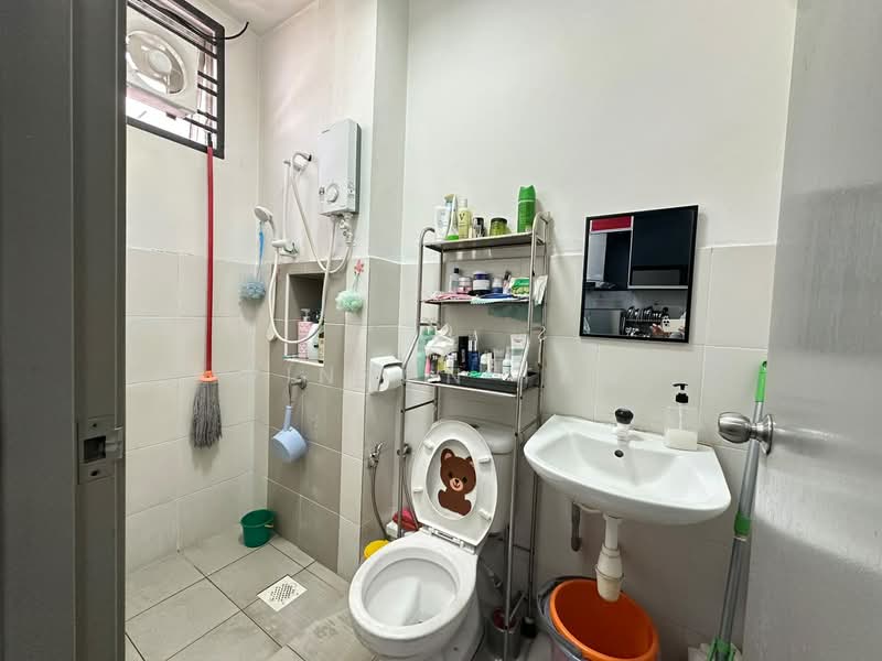 2-storey Terraced House for Sale in Bandar Seri Alam (Masai) - Winson Tan - Bathroom - PropertyGuru.com.my