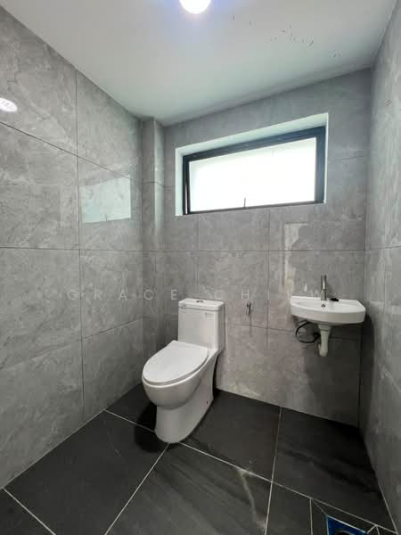 2-storey Terraced House for Sale in Johor Bahru (Johor) - Grace Chiew - Bathroom - PropertyGuru.com.my