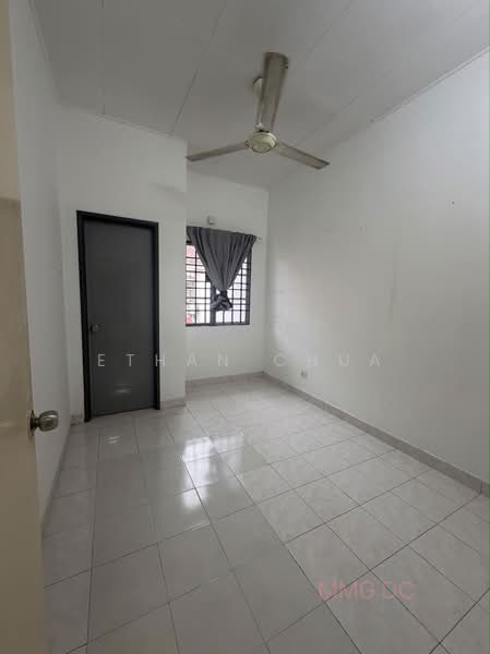 Rumah Teres untuk Disewa di Bandar Botanic (Klang) - Ethan Chua - PropertyGuru.com.my