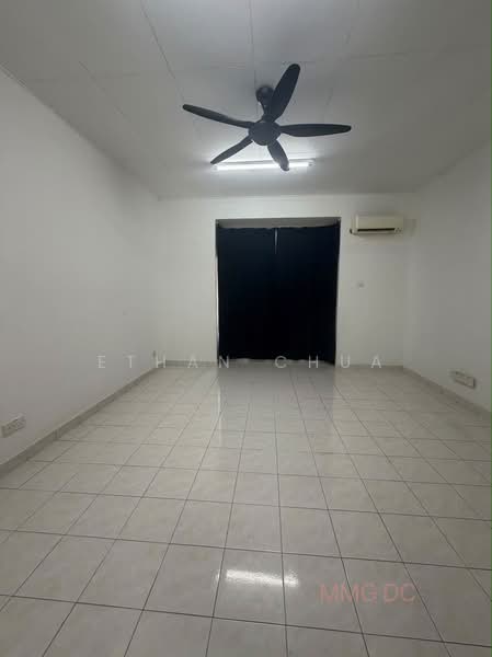 Rumah Teres untuk Disewa di Bandar Botanic (Klang) - Ethan Chua - PropertyGuru.com.my