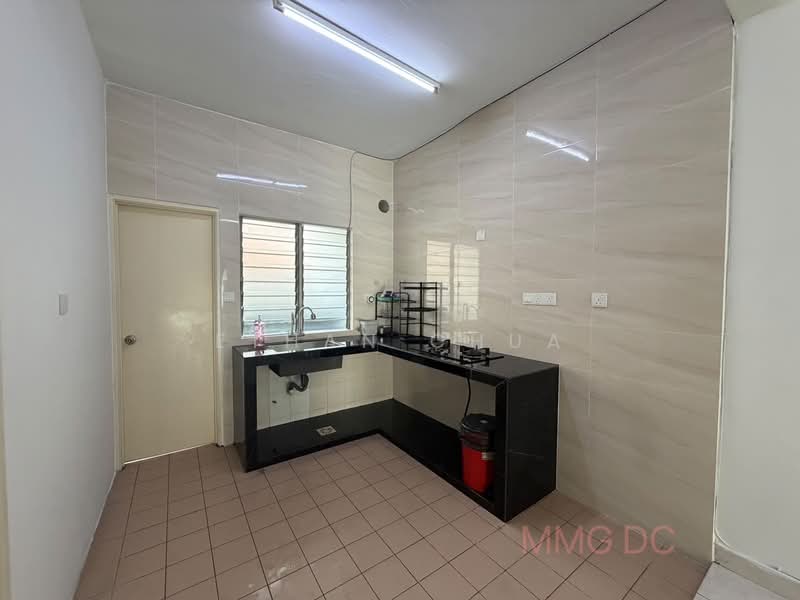 Terraced House for Rent in Bandar Botanic (Klang) - Ethan Chua - Kitchen - PropertyGuru.com.my