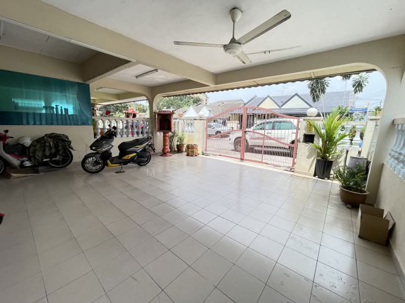 Rumah Teres 1 Tingkat untuk Dijual di Taman Bidara (Selayang) - MY Loh - Exterior - PropertyGuru.com.my