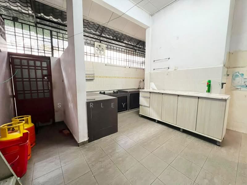 1-storey Terraced House for Sale in Taman Nusa Bestari 2 (Iskandar Puteri (Nusajaya)) - Shirley Pang - Kitchen - PropertyGuru.com.my