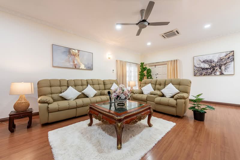 Bungalow for Rent in Taman Ampang Utama (Ampang) - Daniel Chin - Living Room - PropertyGuru.com.my