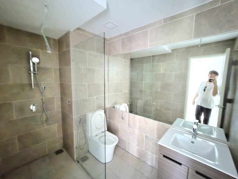 Service Residence for Sale at Residensi Estetik 8 (Est8) - Chris Ting - Bathroom - PropertyGuru.com.my