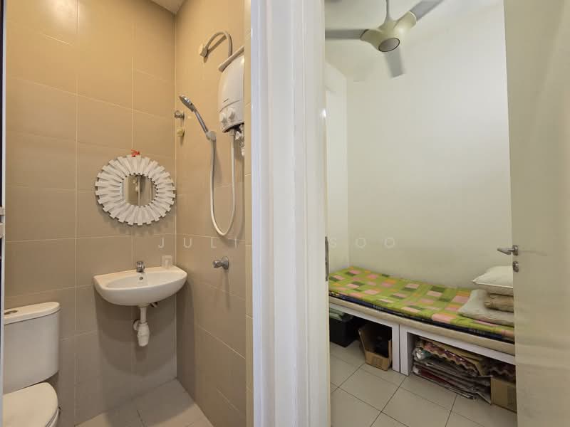 Rumah Berkembar untuk Dijual di Bandar Sungai Long (Selangor) - Julius Soo - Bathroom - PropertyGuru.com.my