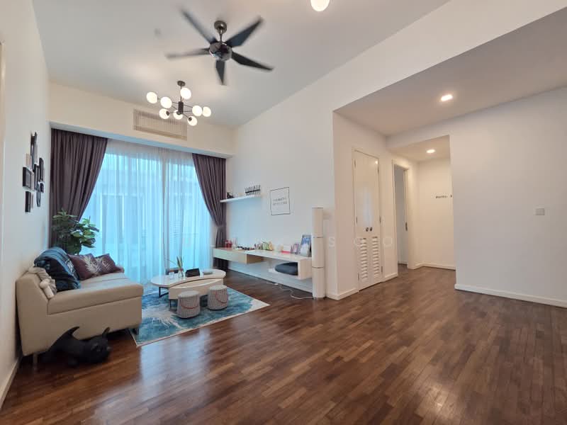 Rumah Berkembar untuk Dijual di Bandar Sungai Long (Selangor) - Julius Soo - Living Room - PropertyGuru.com.my