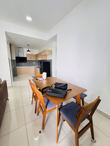 Kondominium untuk Disewa di Lake Point Residence - Siti Haila - Kitchen - PropertyGuru.com.my