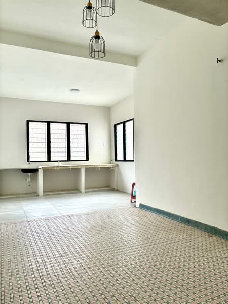 Rumah Teres 2-Tingkat untuk Disewa di Klang (Selangor) - Diana See - Kitchen - PropertyGuru.com.my