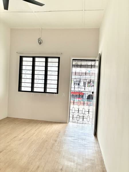 Rumah Teres 2-Tingkat untuk Disewa di Klang (Selangor) - Diana See - PropertyGuru.com.my