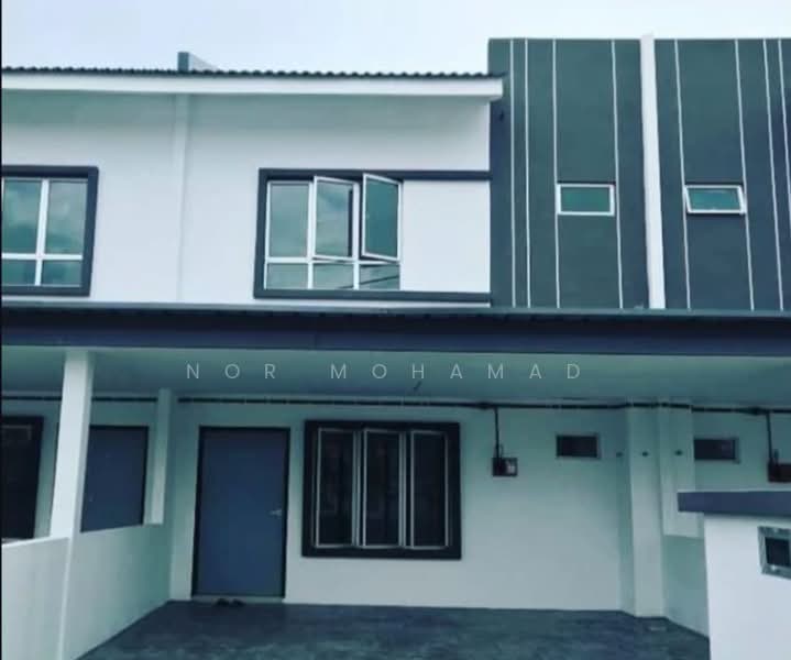 Terraced House for Sale in Kuala Selangor (Selangor) - Nor Mohamad - Exterior - PropertyGuru.com.my