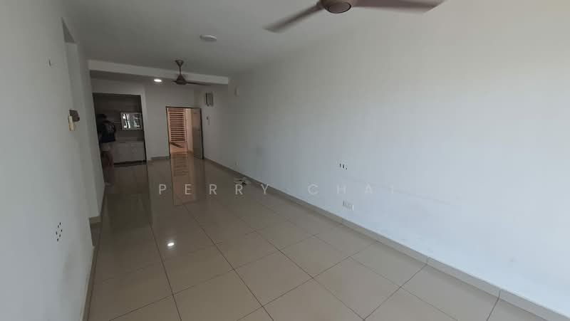 Kondominium untuk Disewa di Palace Court (Sri Istana) - Perry Chai - Living Room - PropertyGuru.com.my