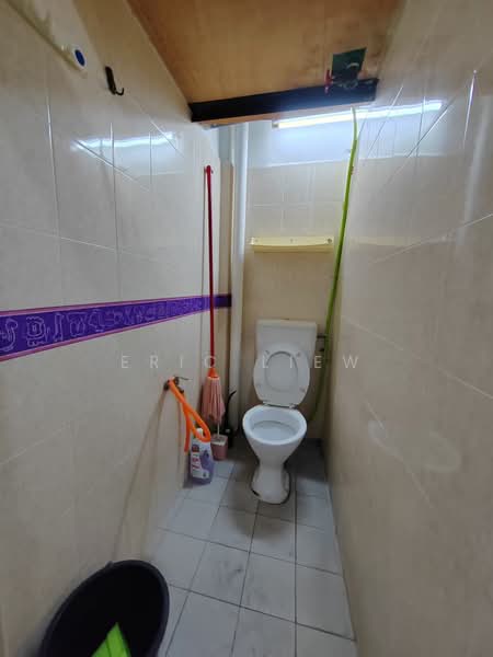 Rumah Flat untuk Disewa di Taman Minang - Eric Liew - Bathroom - PropertyGuru.com.my