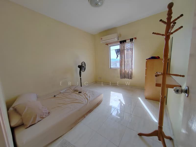 Rumah Flat untuk Disewa di Taman Minang - Eric Liew - Bedroom - PropertyGuru.com.my
