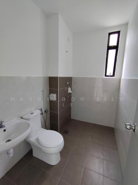 Terraced House for Sale in Pasir Gudang (Johor) - Mandy Goh Siew Li - Bathroom - PropertyGuru.com.my