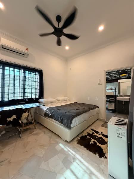 Bungalow for Sale in Danga Bay (Johor Bahru) - Crystal Tan - Bedroom - PropertyGuru.com.my