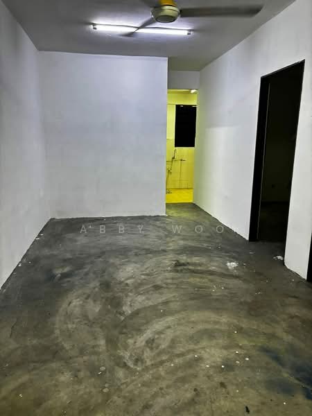 Apartment for Rent at Pangsapuri Rimba Jaya - Abby Woo - Interior - PropertyGuru.com.my