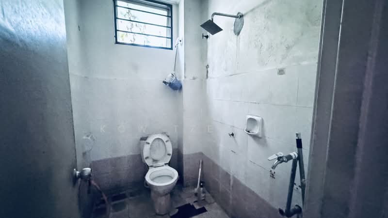 2-storey Terraced House for Sale in Kajang (Selangor) - Kow Tze Fui - Bathroom - PropertyGuru.com.my