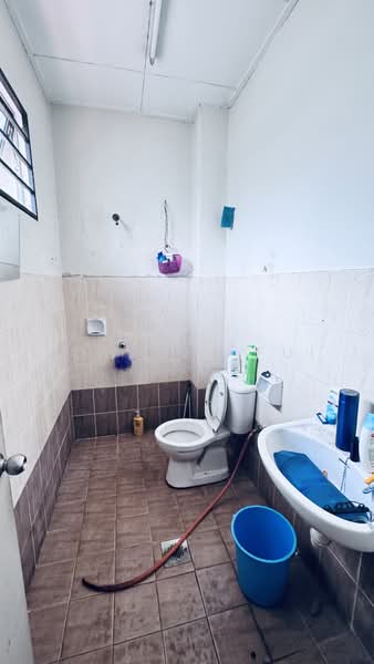 2-storey Terraced House for Sale in Kajang (Selangor) - Kow Tze Fui - Bathroom - PropertyGuru.com.my