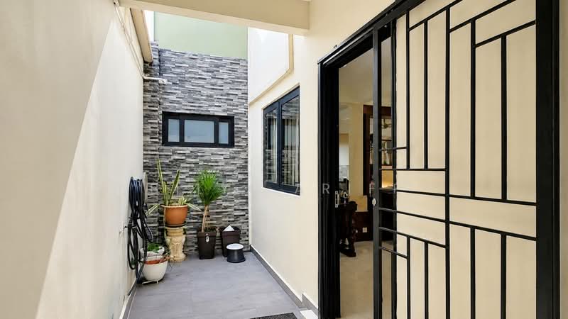 2-storey Terraced House for Sale in Bangsar (Kuala Lumpur) - BILYA ARIFF - Exterior - PropertyGuru.com.my