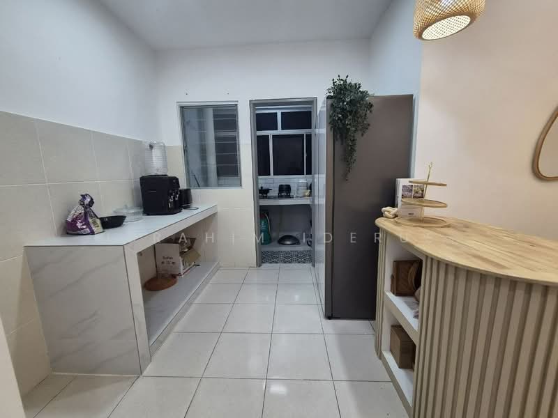 Apartment for Sale at Melodi Perdana - Ibrahim Iderus - Kitchen - PropertyGuru.com.my
