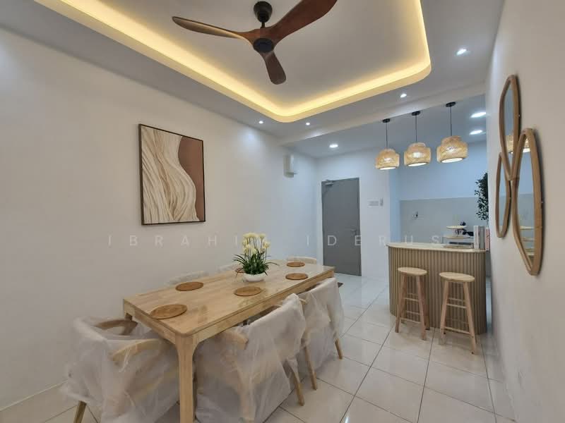 Apartment for Sale at Melodi Perdana - Ibrahim Iderus - Dining Room - PropertyGuru.com.my