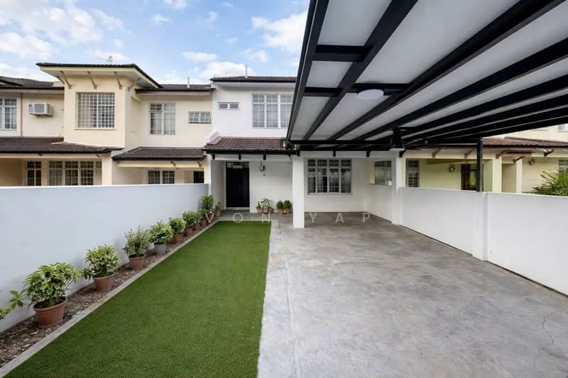 Rumah Teres 2-Tingkat untuk Dijual di Taman Setia Indah (Tebrau) - Evon Yap - Exterior - PropertyGuru.com.my