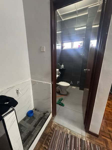 Rumah Teres 2-Tingkat untuk Dijual di Taman Setia Indah (Tebrau) - Evon Yap - Bathroom - PropertyGuru.com.my