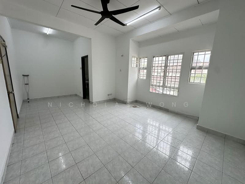 Terraced House for Rent in Puchong (Selangor) - Nicholas Wong - Living Room - PropertyGuru.com.my