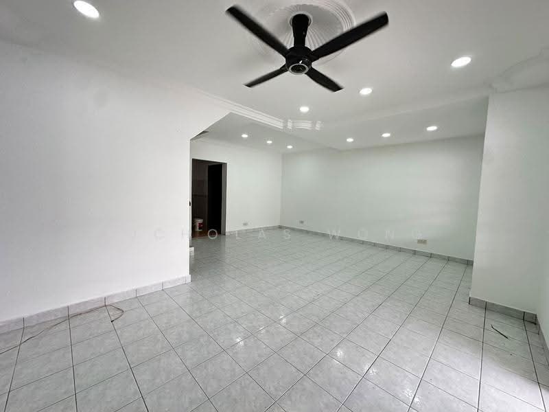 Terraced House for Rent in Puchong (Selangor) - Nicholas Wong - Living Room - PropertyGuru.com.my