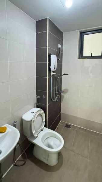 Kondominium untuk Disewa di Botanika - Ivan Ong - Bathroom - PropertyGuru.com.my