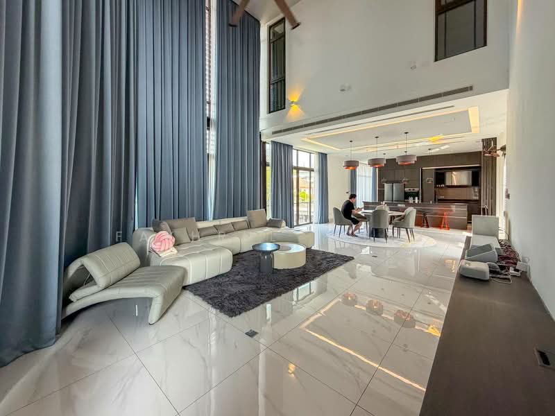 Bungalow for Sale in Taman Puncak Perdana (Shah Alam) - Fakhrul Imlan - Living Room - PropertyGuru.com.my