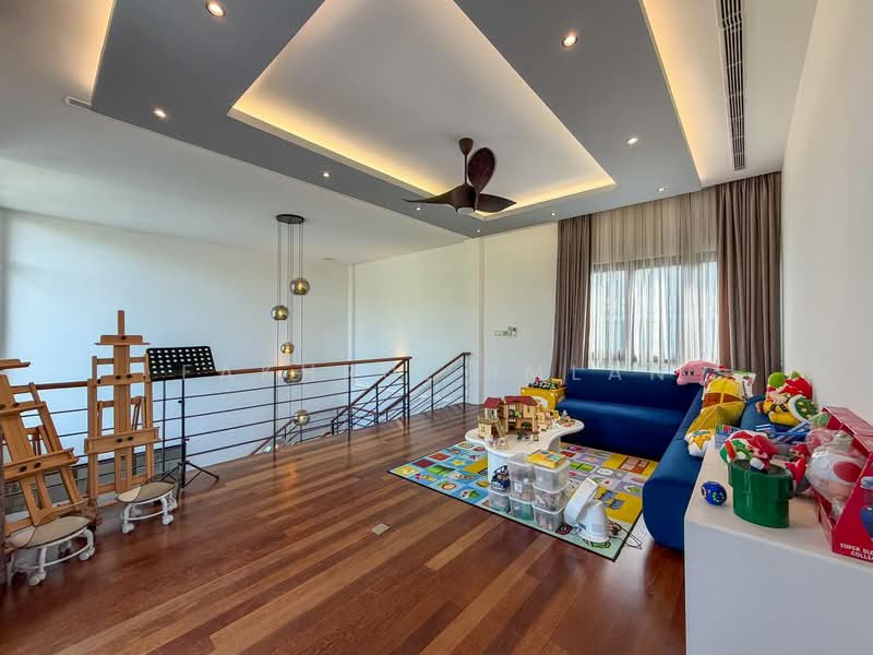 Bungalow for Sale in Taman Puncak Perdana (Shah Alam) - Fakhrul Imlan - Living Room - PropertyGuru.com.my
