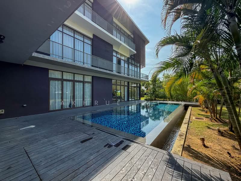 Bungalow for Sale in Taman Puncak Perdana (Shah Alam) - Fakhrul Imlan - Exterior - PropertyGuru.com.my