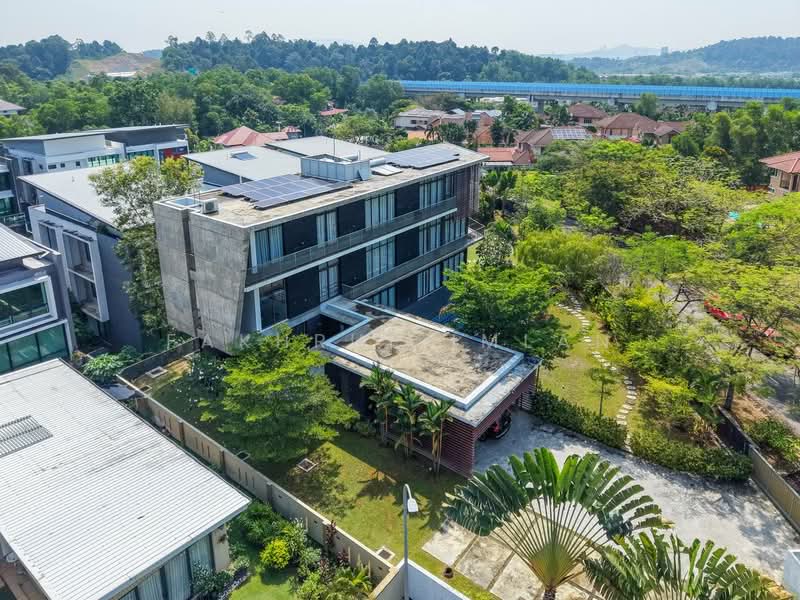 Bungalow for Sale in Taman Puncak Perdana (Shah Alam) - Fakhrul Imlan - Exterior - PropertyGuru.com.my