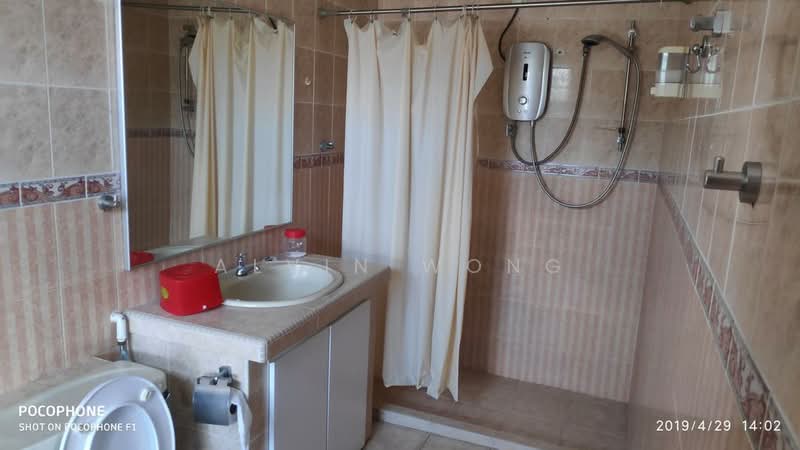 Rumah Teres 2 Tingkat untuk Dijual di Taman Pusat Bercham (Ipoh) - Alvin Wong - Bathroom - PropertyGuru.com.my