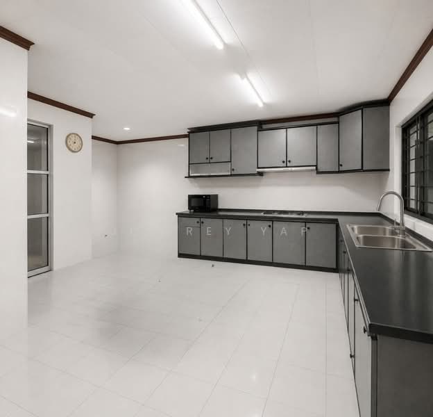 Rumah Teres 2 Tingkat untuk Dijual di Bandar Menjalara (Kuala Lumpur) - Jeffrey Yap - Kitchen - PropertyGuru.com.my