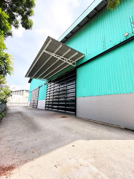 Factory for Rent in Subang Jaya (Selangor) - Weng Tan - Exterior - PropertyGuru.com.my