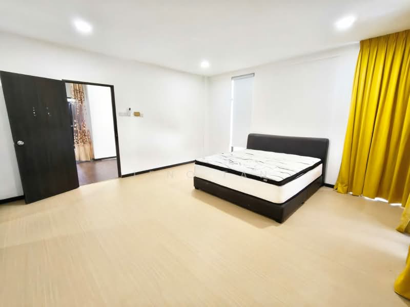 Semi-Detached House for Rent in Kuching (Sarawak) - Jeno Tan - Bedroom - PropertyGuru.com.my