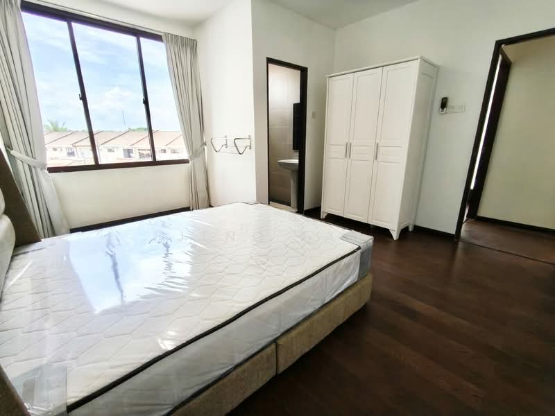 Semi-Detached House for Rent in Kuching (Sarawak) - Jeno Tan - Bedroom - PropertyGuru.com.my